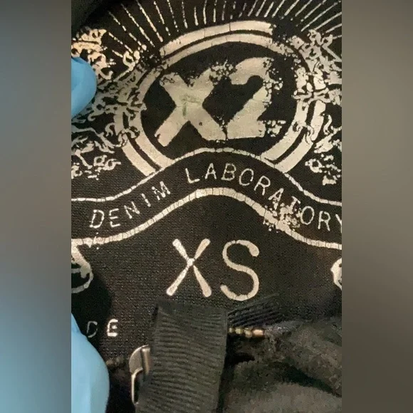 🦋2 For $50🦋Black Velour Zip-Up Hoodie - Picture 6 of 6